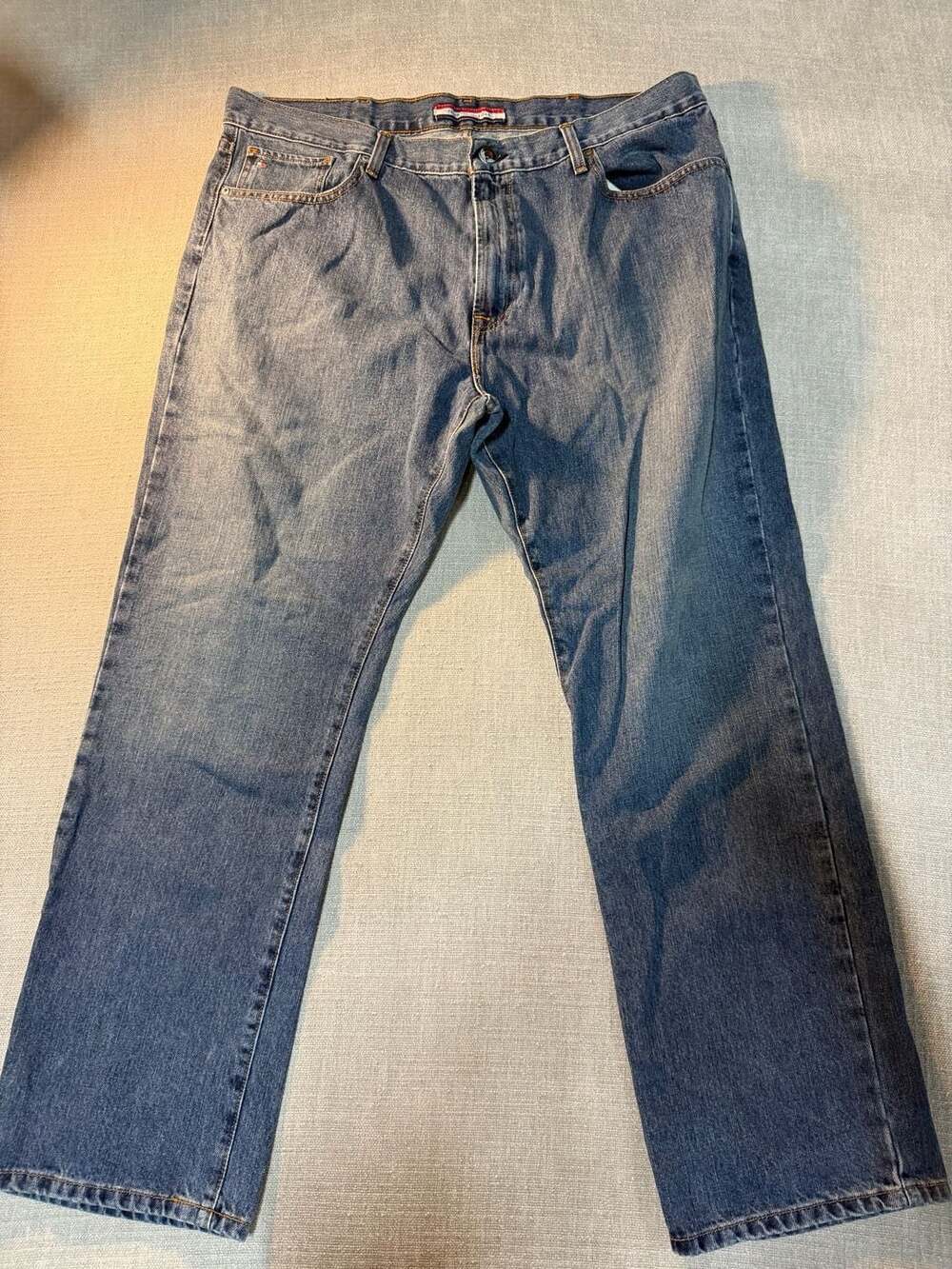 Tommy Hilfiger Men's Classic Blue Denim Jeans Size 38x30